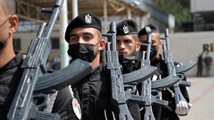 Pasukaan Kemanan Hamas (Foto:Rex, The Sun)